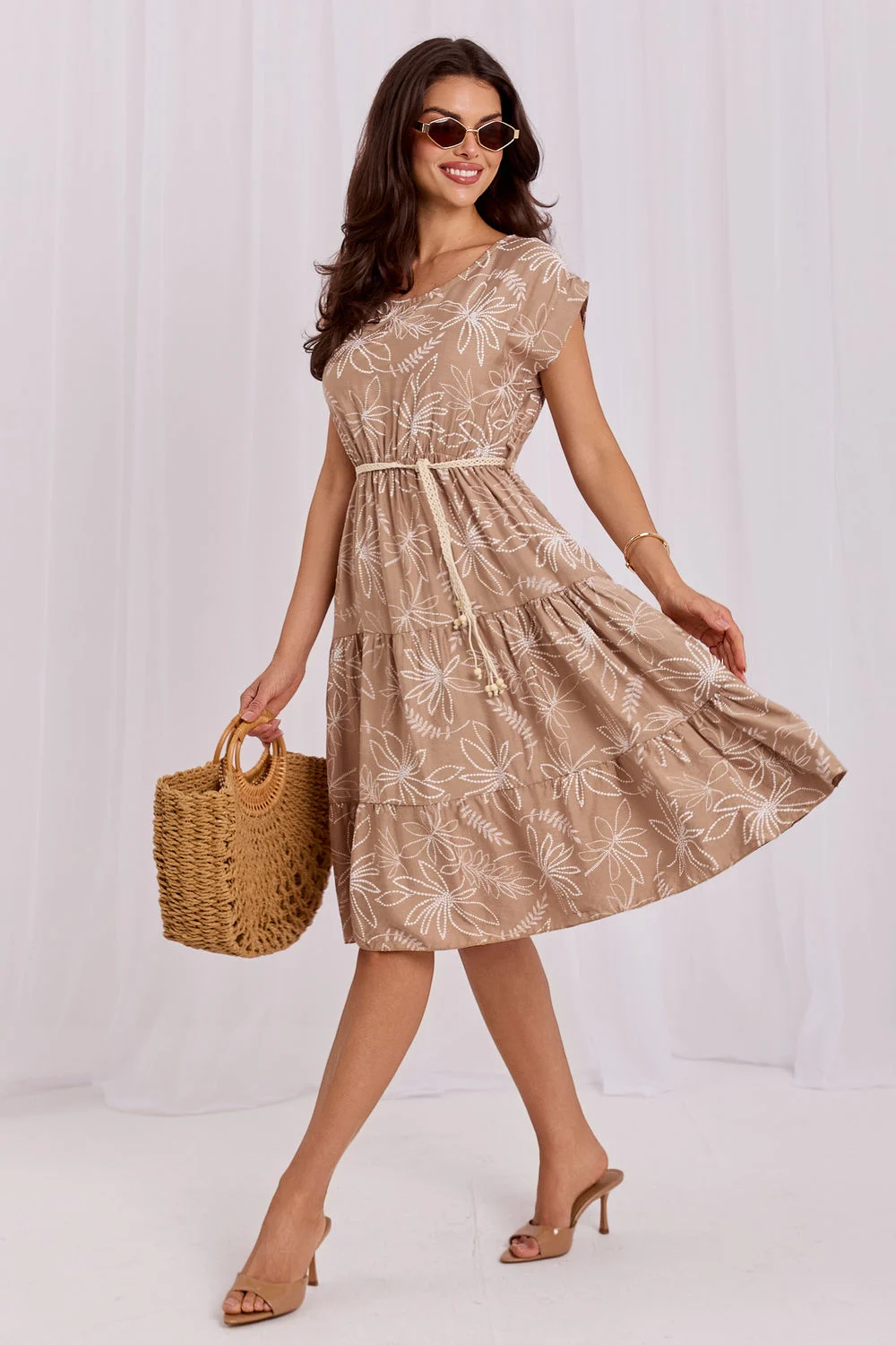 Robe de jour beige