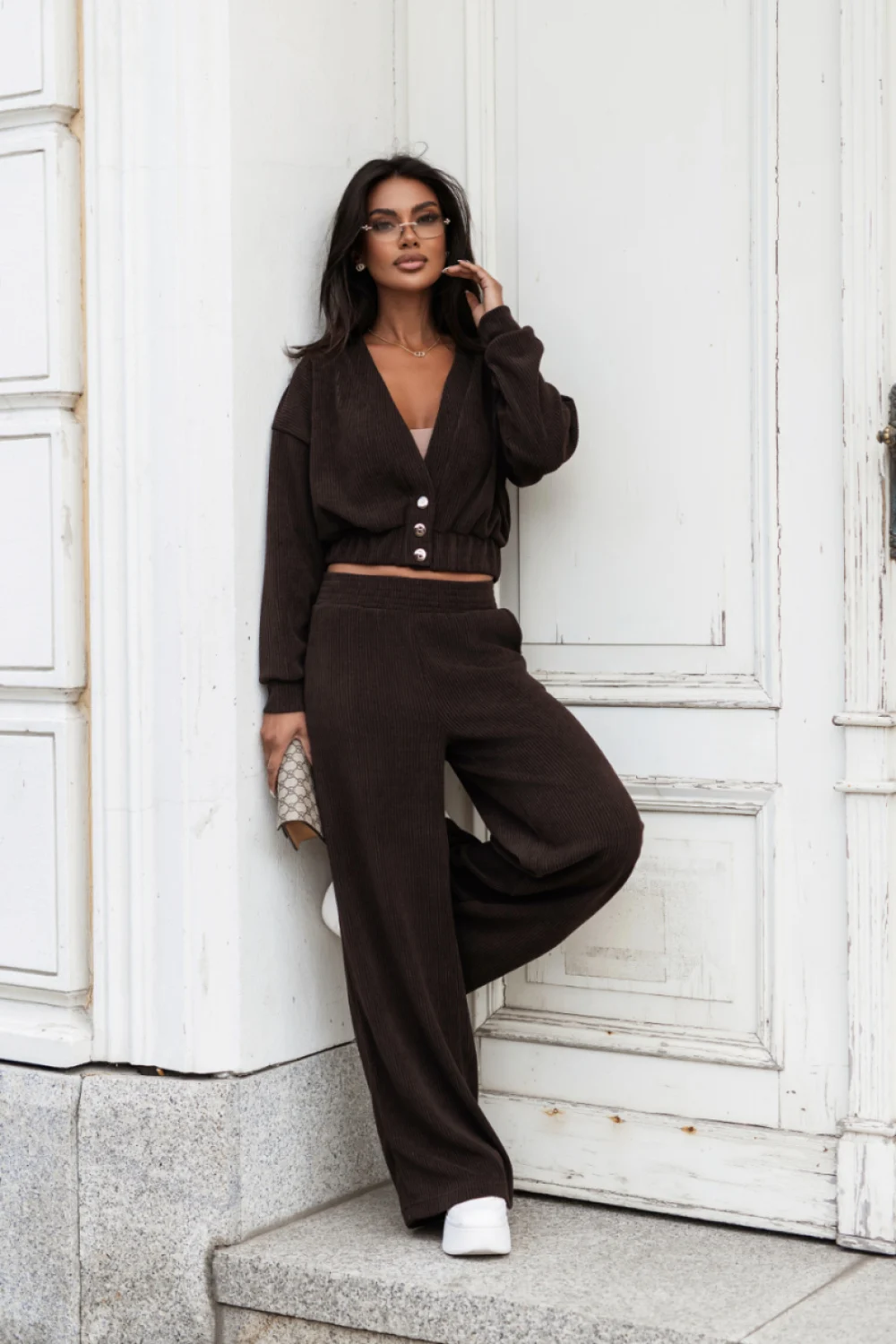 Ensemble brun
