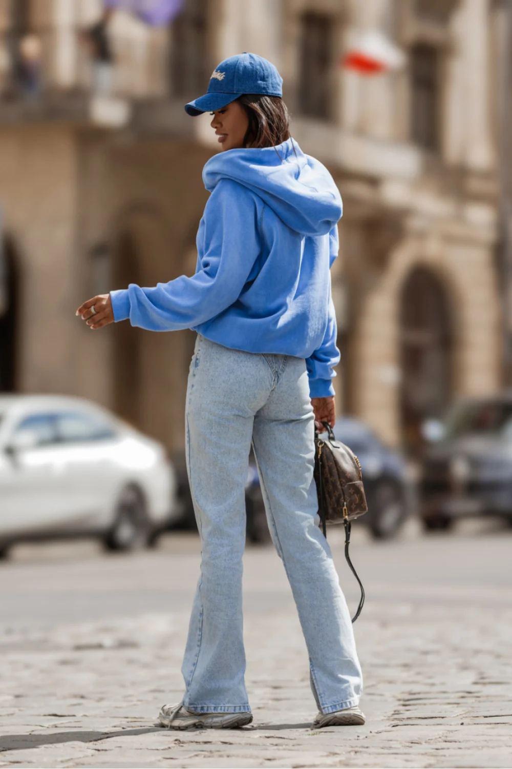 Sweatshirt bleu – Image 3