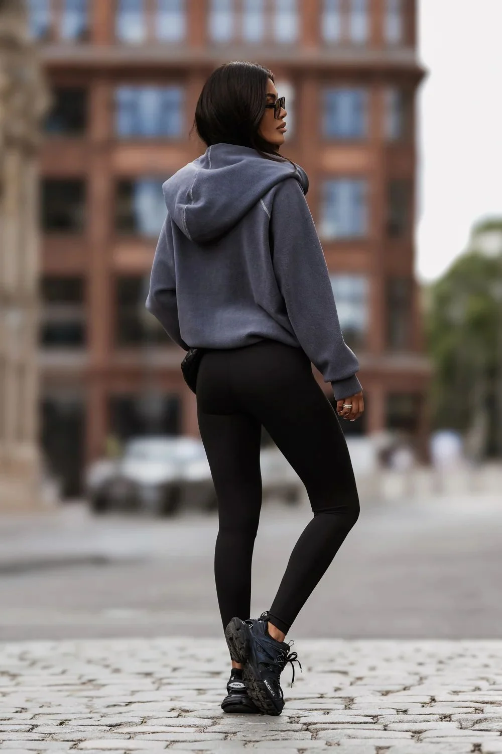 Sweatshirt gris – Image 3
