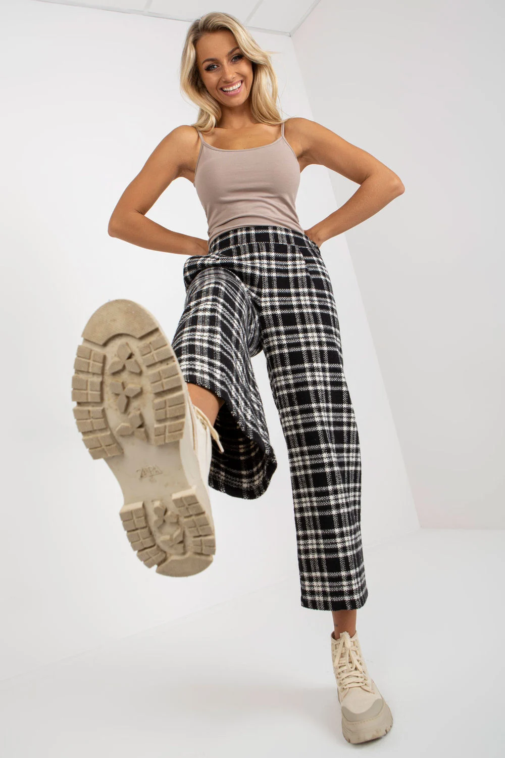 Pantalon femme noir – Image 2