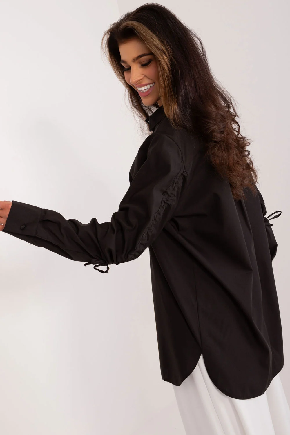 Chemise manche longue noire – Image 2