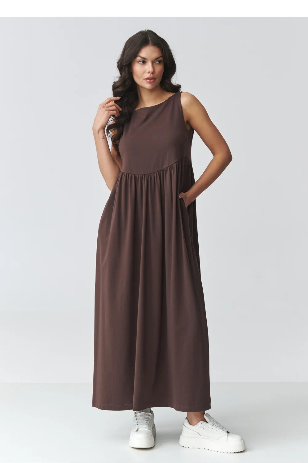 Robe de jour brune
