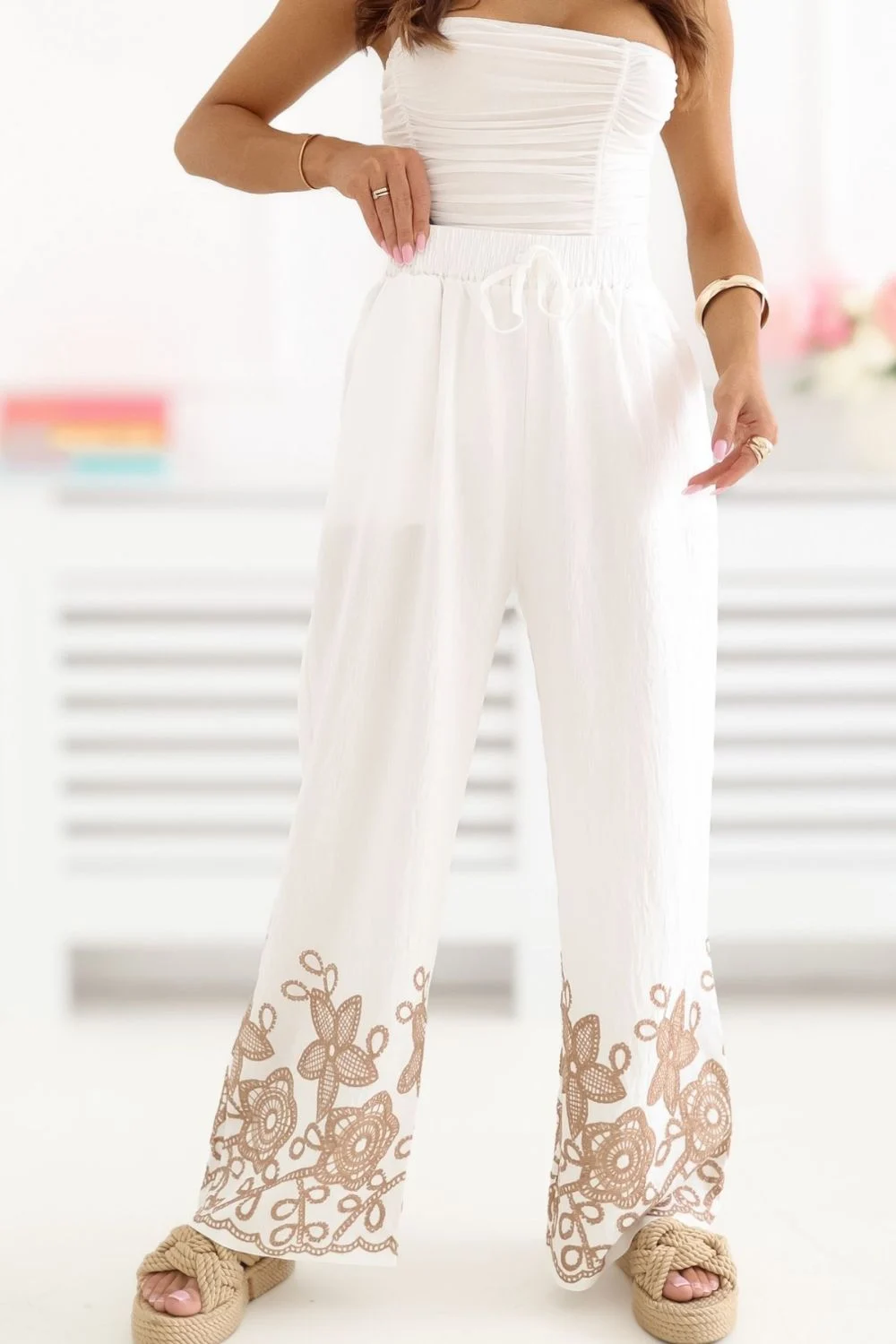 Pantalon femme beige – Image 3