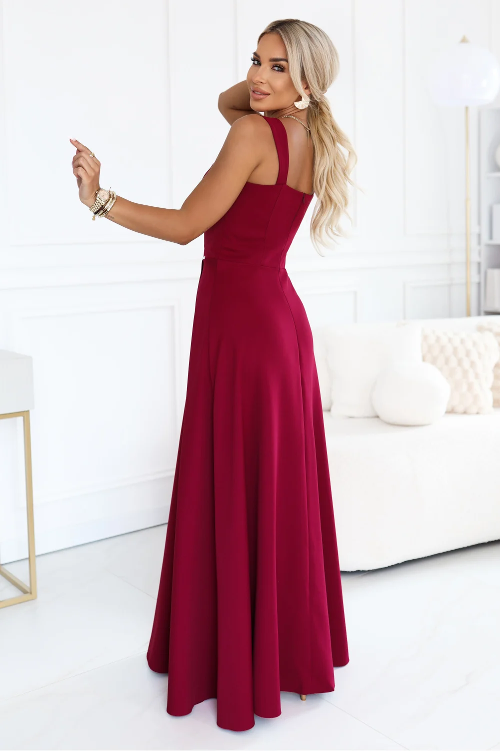 Robe longue évasée rouge fendue – Image 2