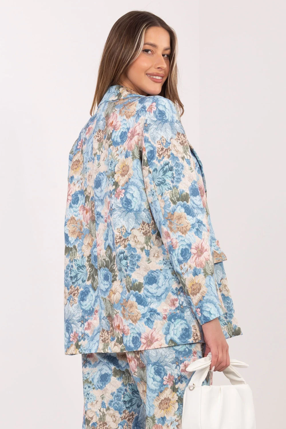 Veste de tailleur bleue à motif floral – Image 3
