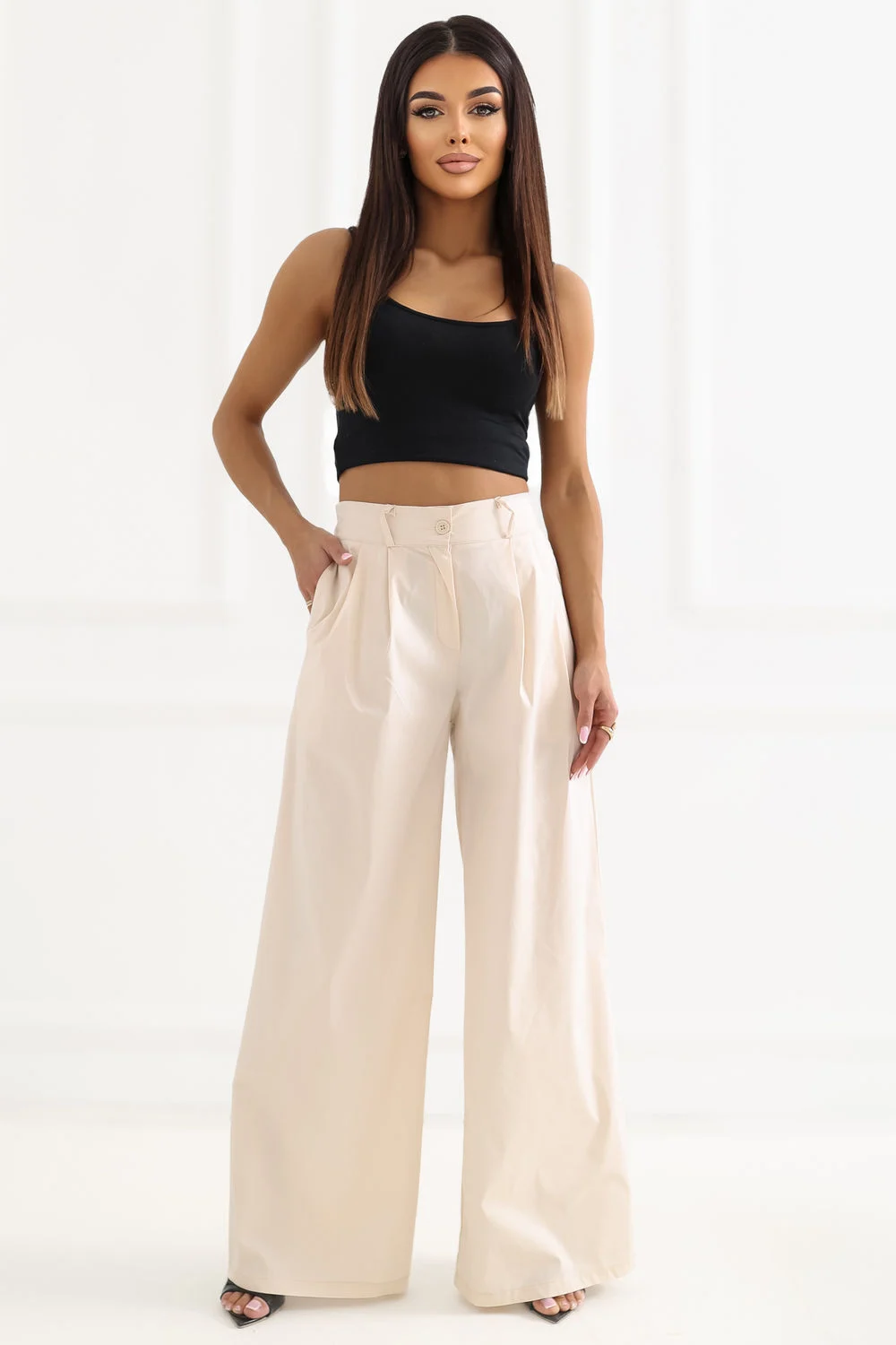 Pantalon palazzo beige à plis – Image 2