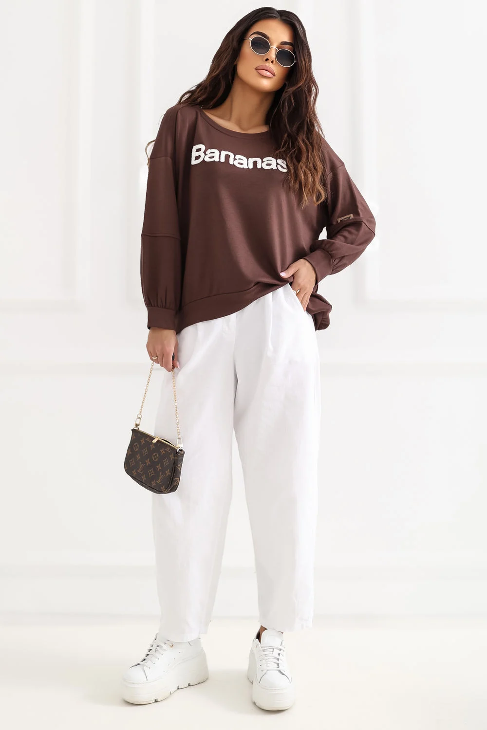 Sweatshirt brun brodé – Image 2