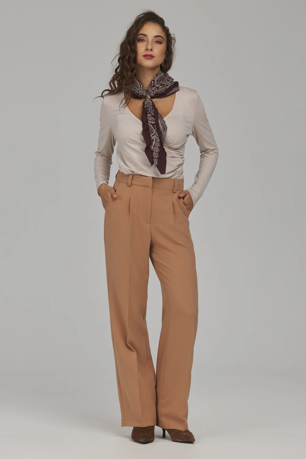 Nife Pantalon brun