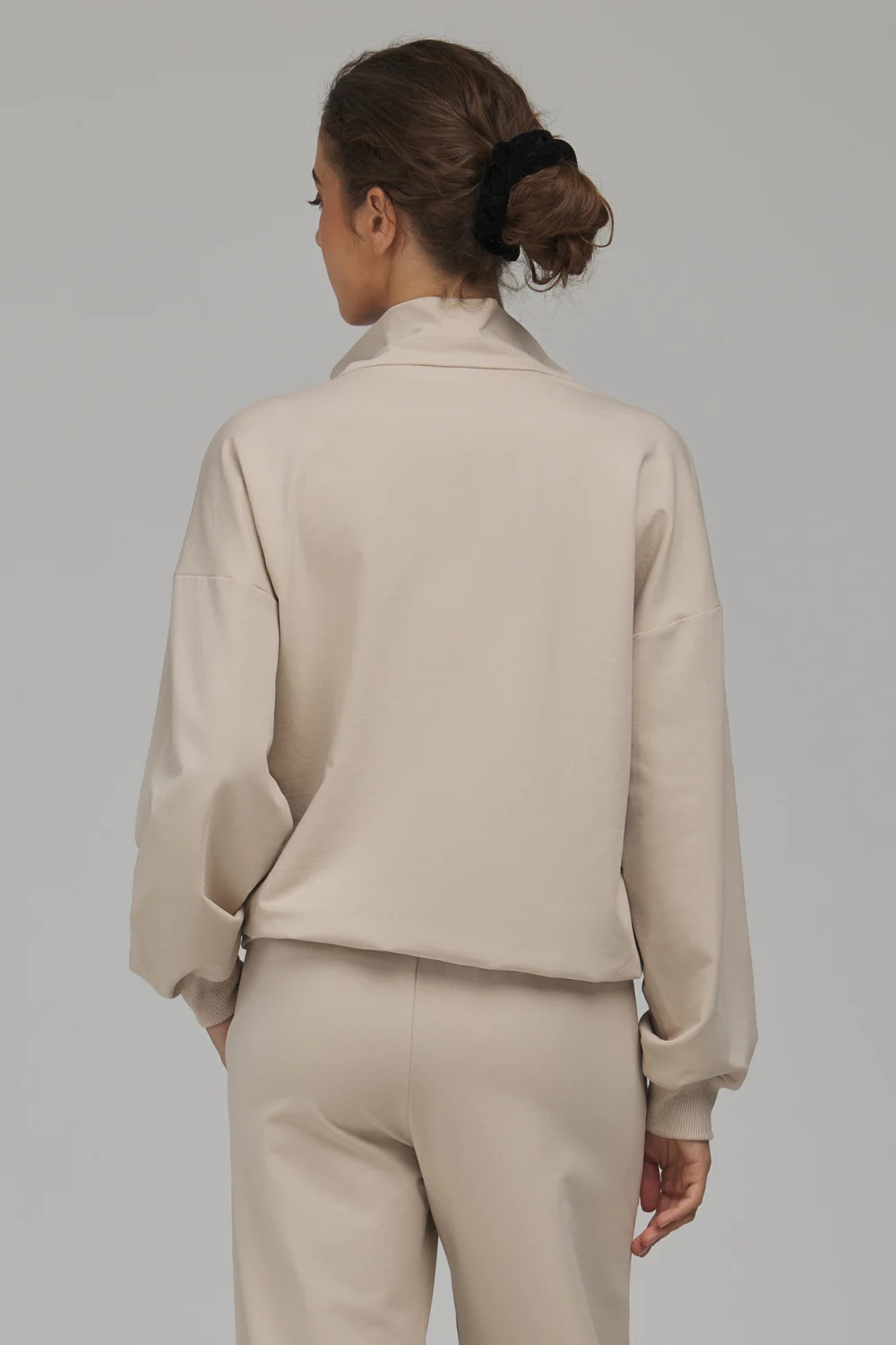 Sweatshirt oversize beige en coton – Image 3
