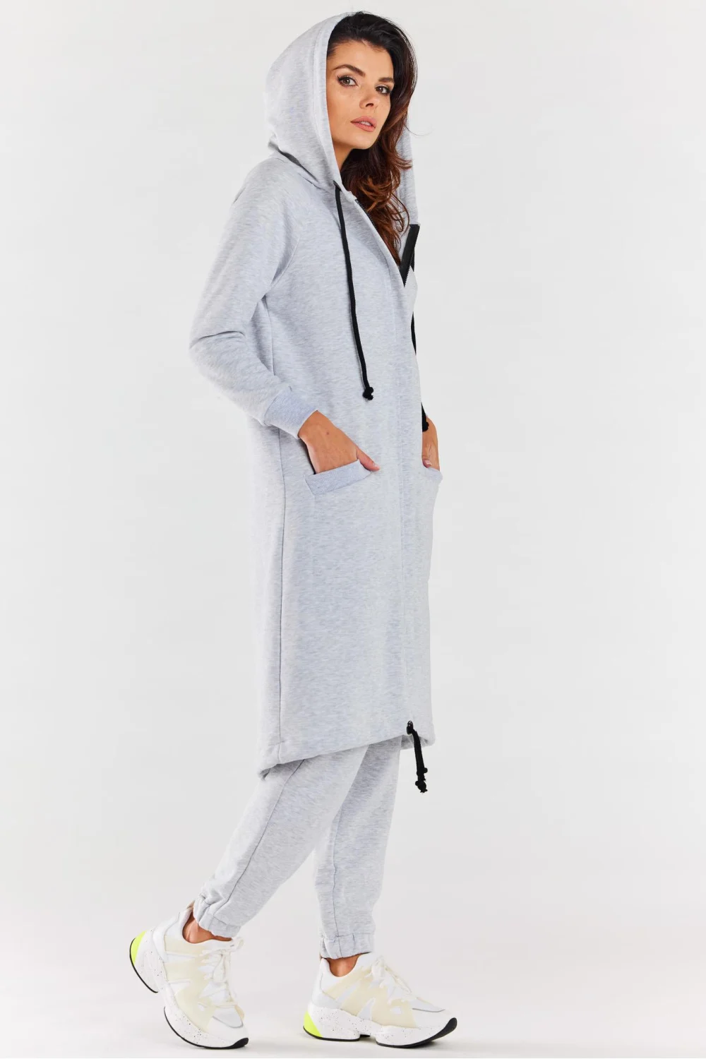 Sweatshirt à capuche gris en coton – Image 2