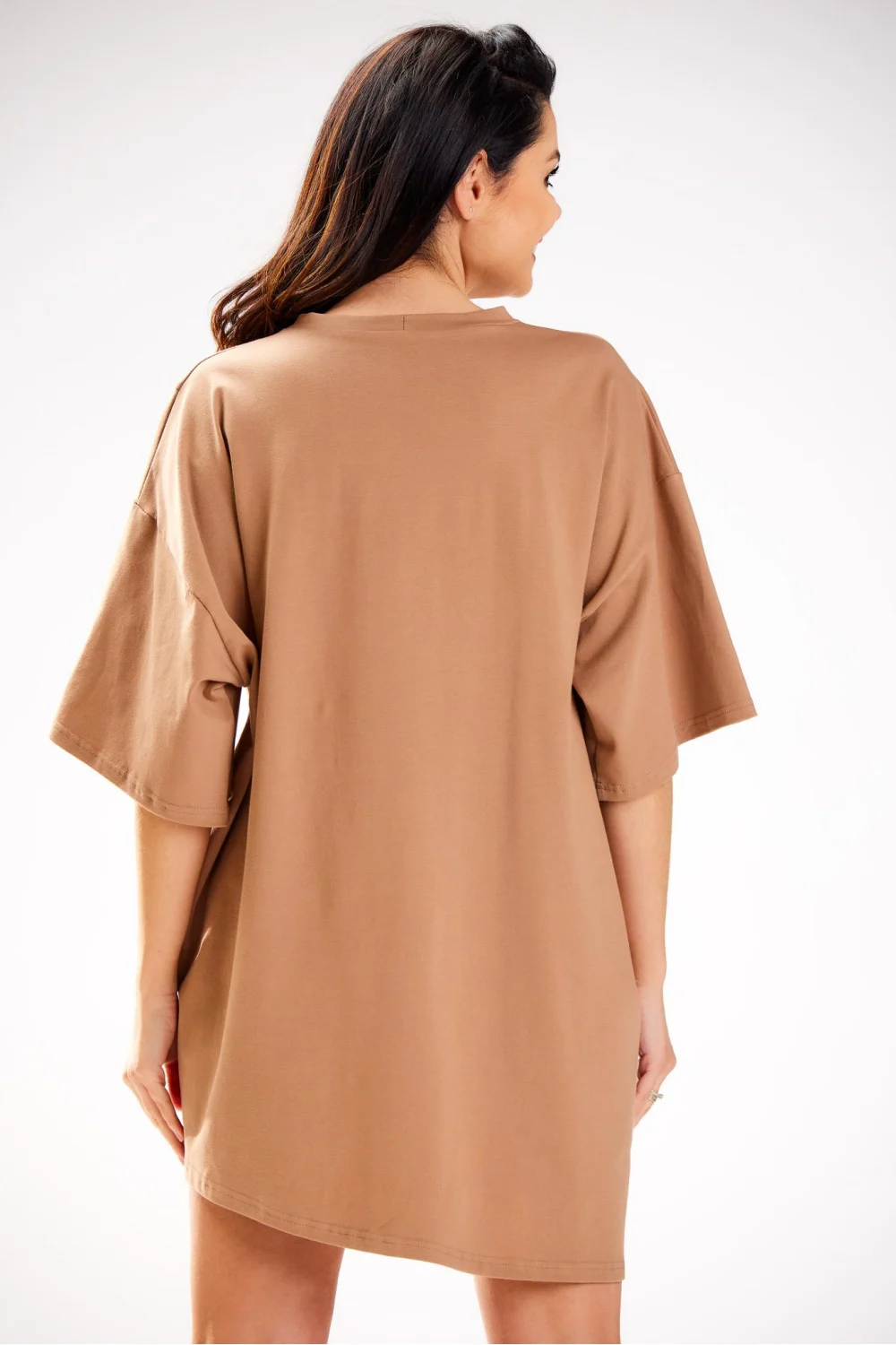 Robe courte beige – Image 3