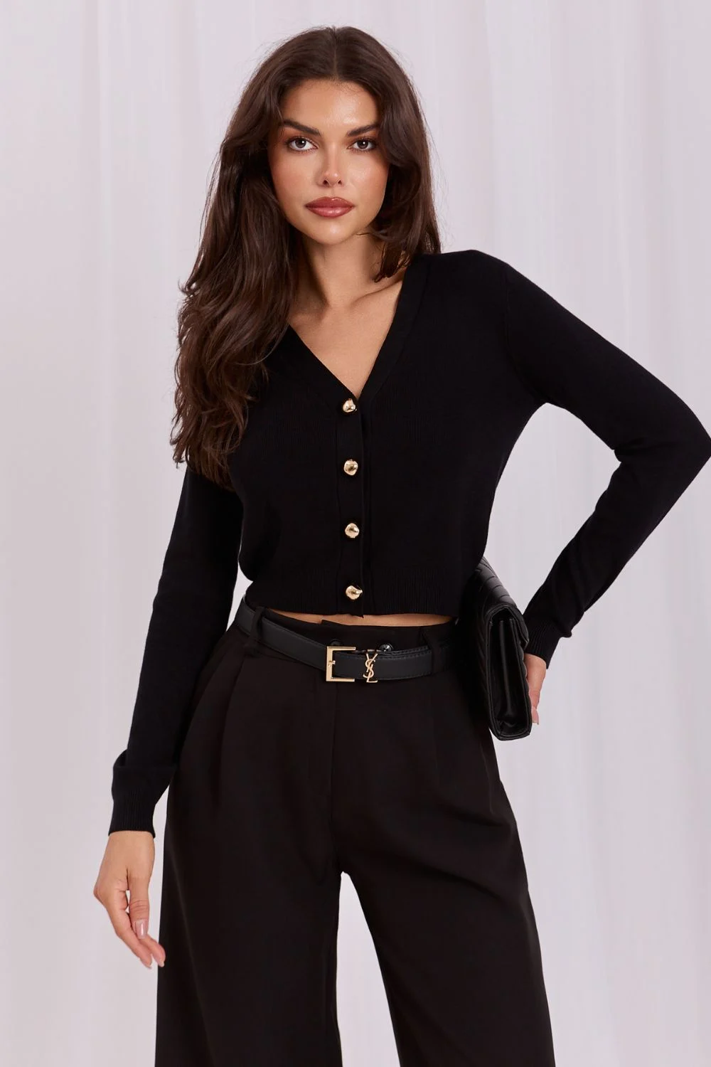 Cardigan noir décolleté en V – Image 3