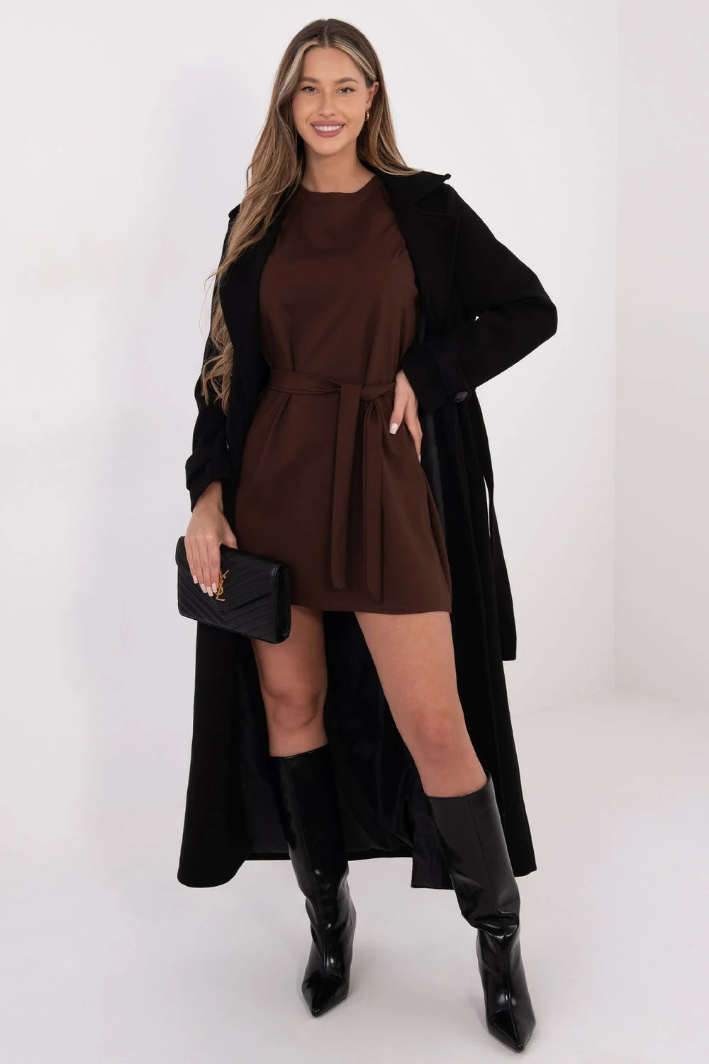 Robe courte brune en dentelle – Image 2