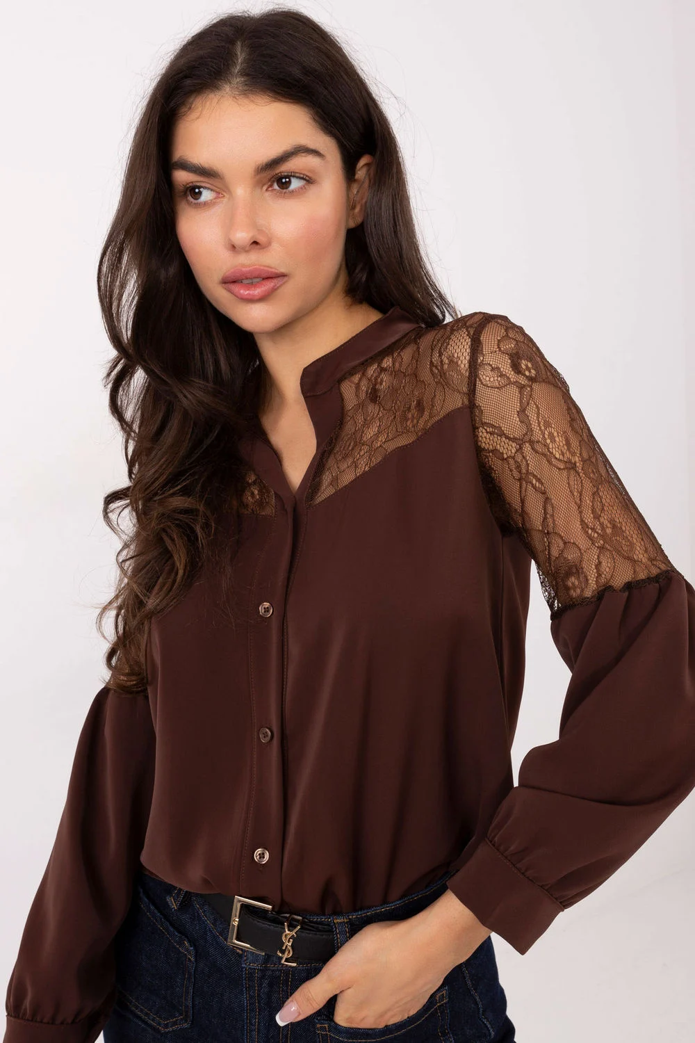 Chemise manche longue col montant brune