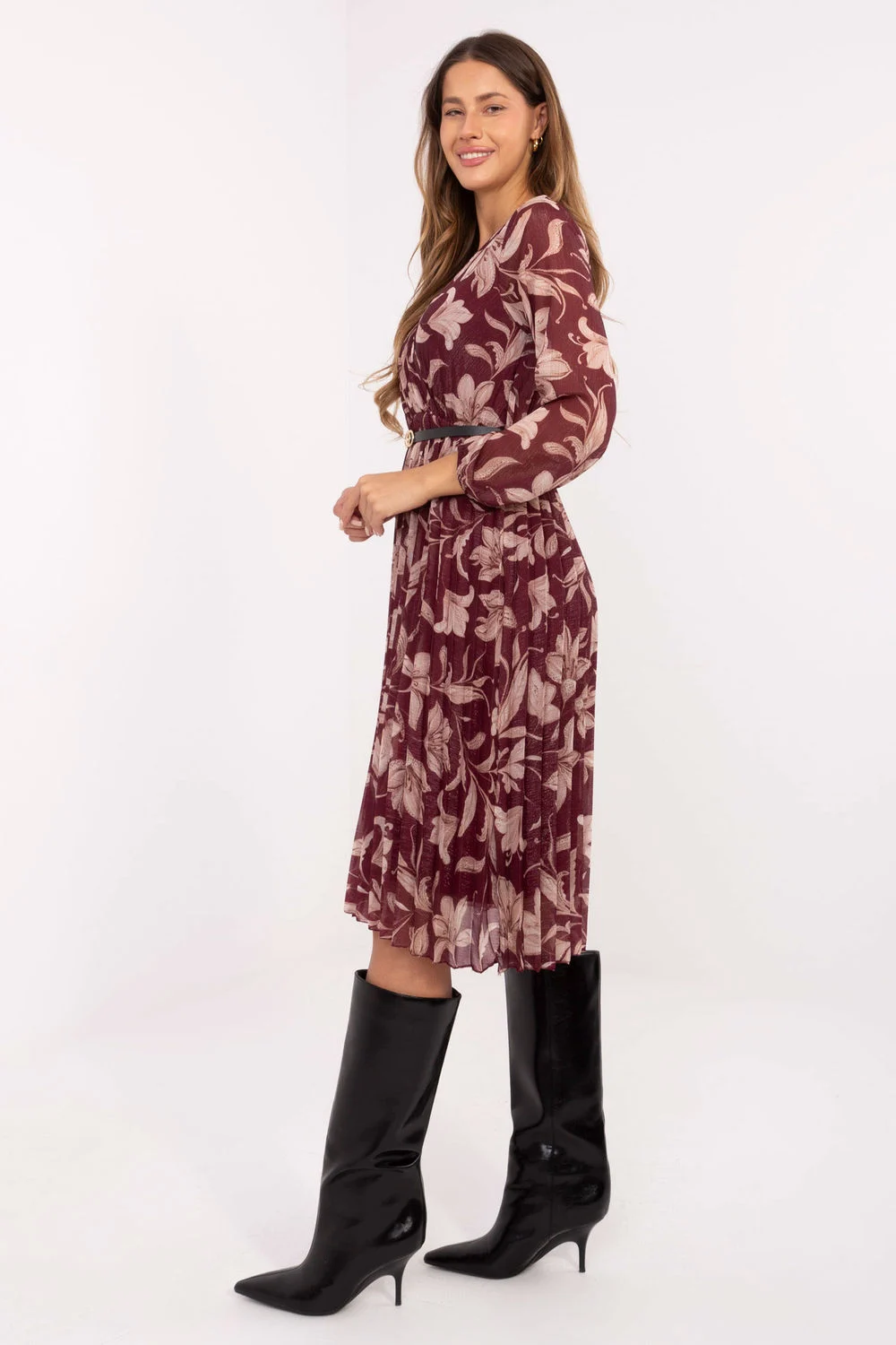 Robe midi évasée rouge à manches longues – Image 2