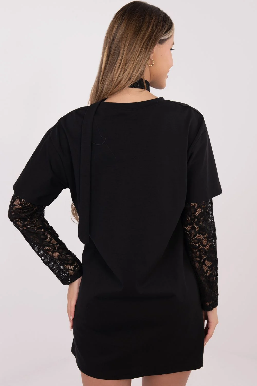 Robe courte noire en dentelle – Image 4
