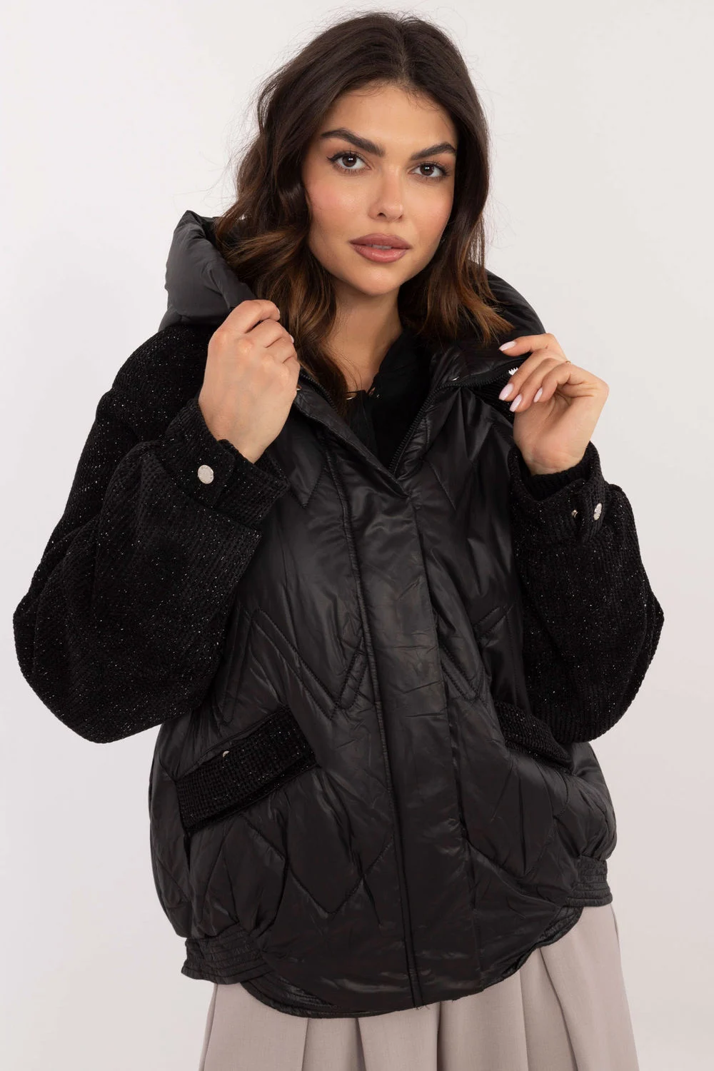 Veste matelassé noire à capuche