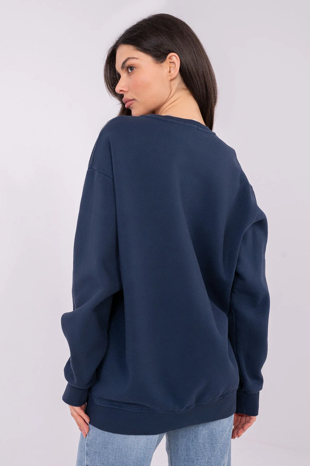 Sweatshirt cintré bleu marine imprimé – Image 3