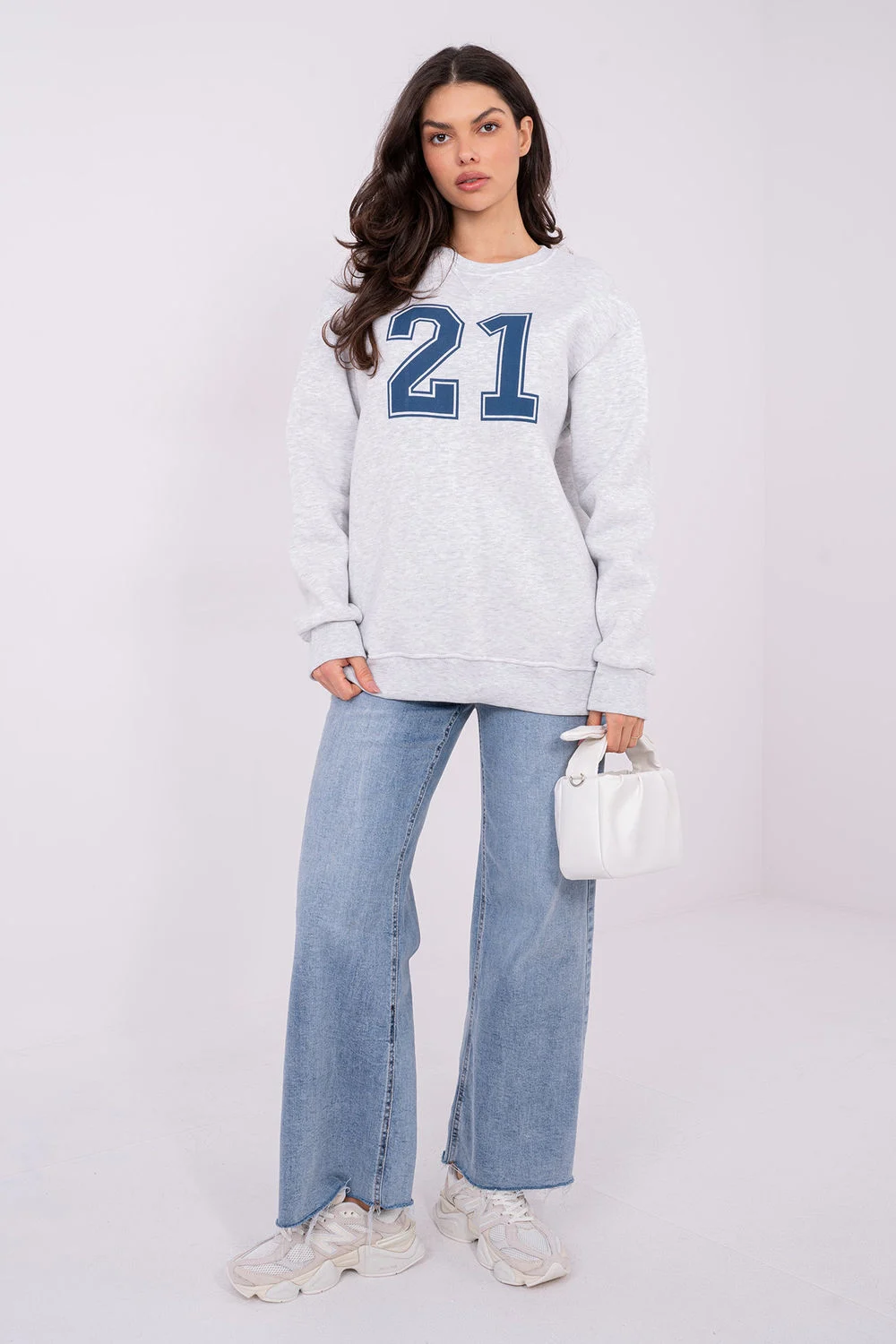 Sweatshirt cintré gris imprimé – Image 2