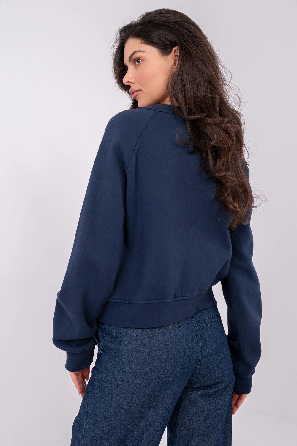 Sweatshirt bleu marine en molleton – Image 3