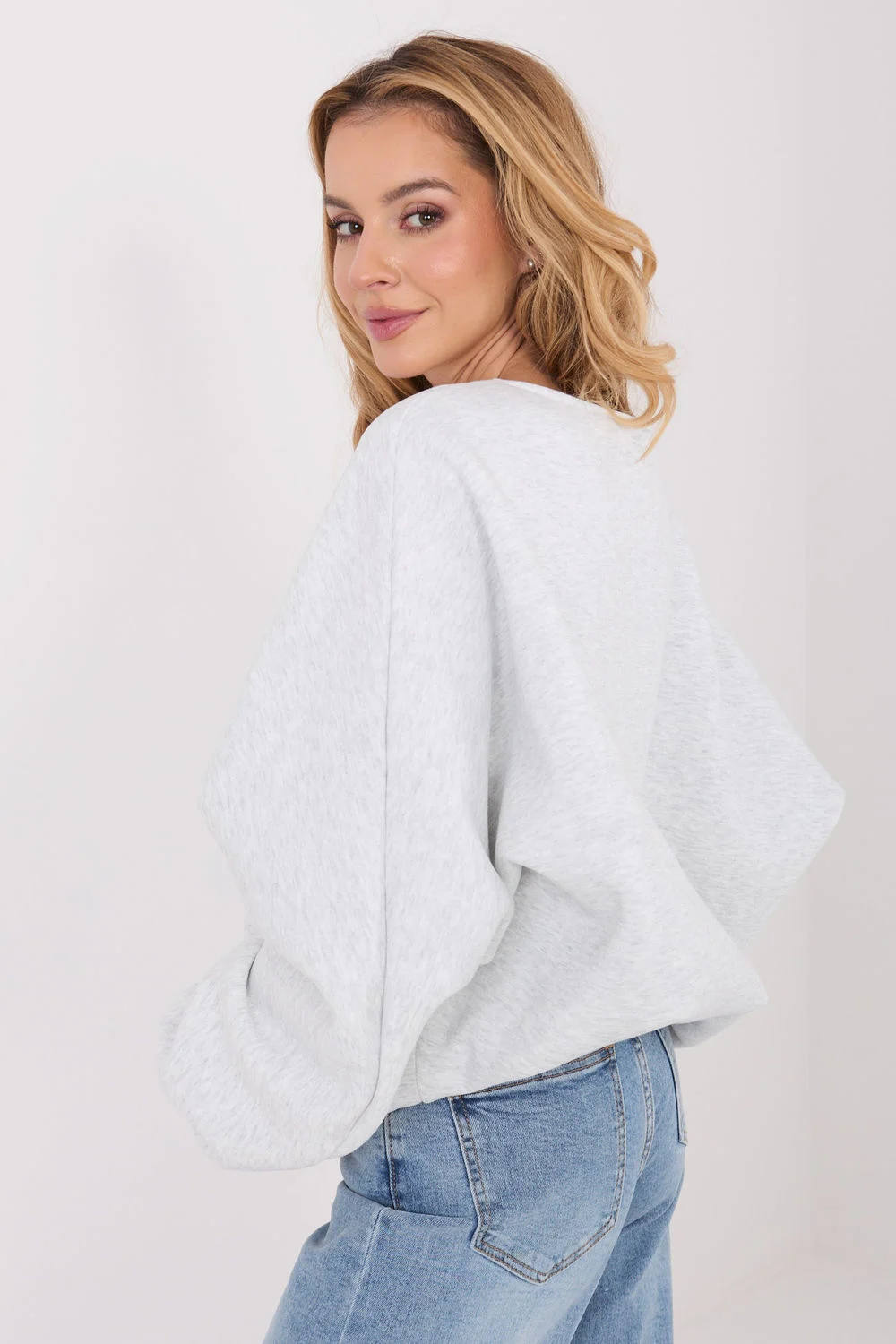Sweatshirt gris en molleton – Image 3