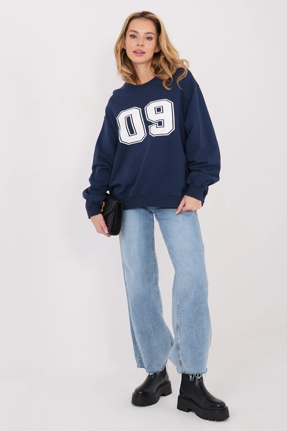 Sweatshirt bleu marine imprimé – Image 2