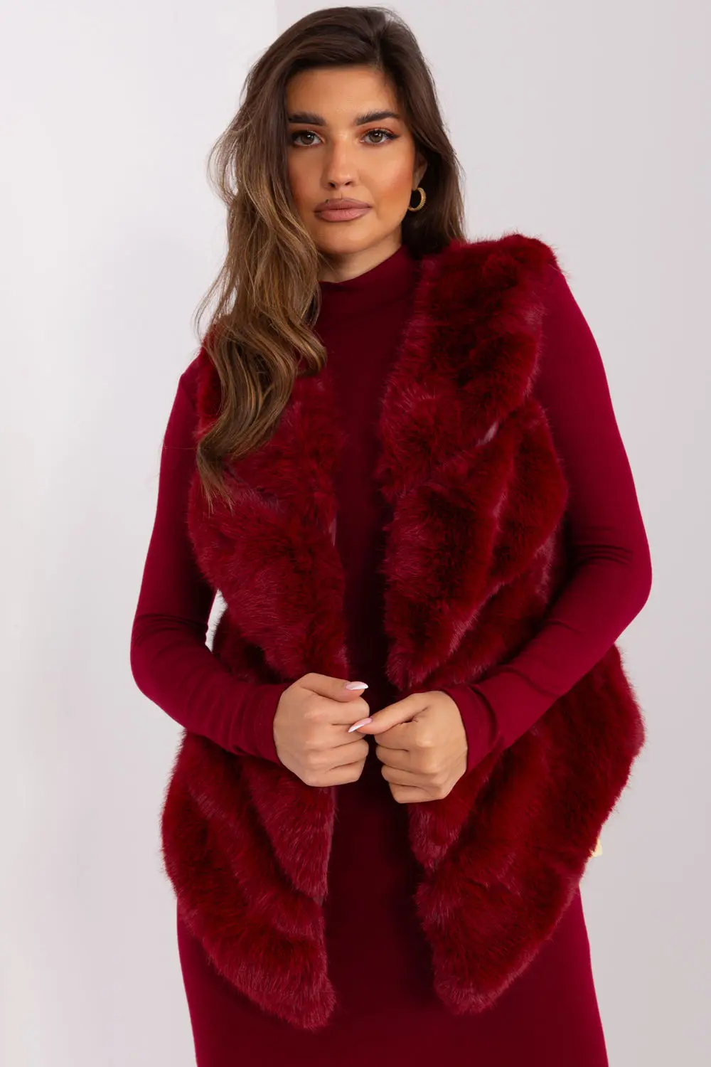 Gilet en fausse fourrure rouge