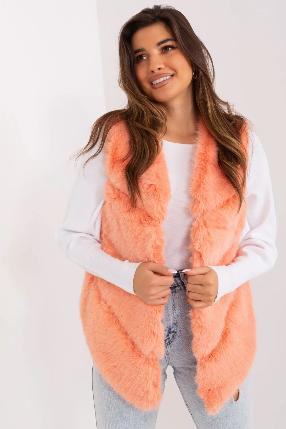 Gilet en fausse fourrure orange