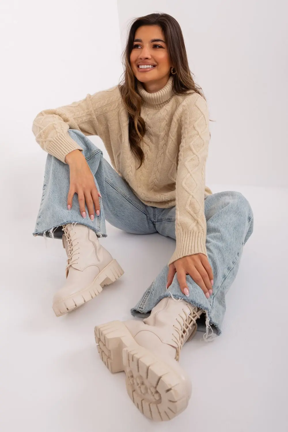 Chandail beige – Image 2