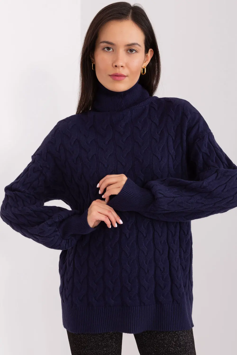 Col roulé bleu marine