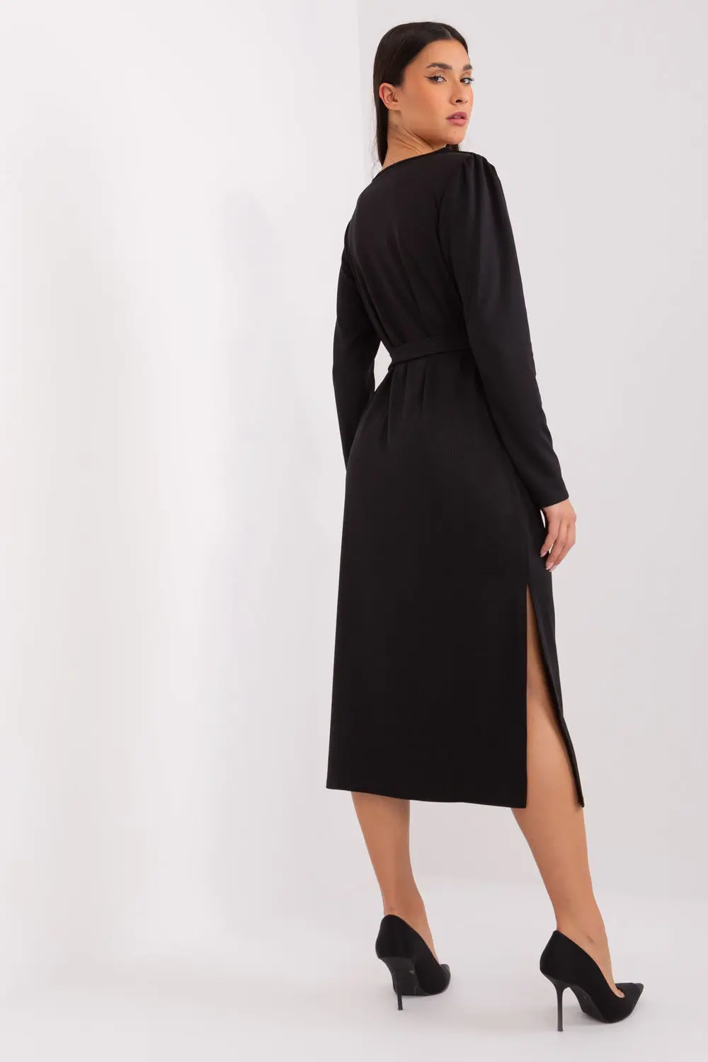 Robe midi droite noire à manches longues – Image 3