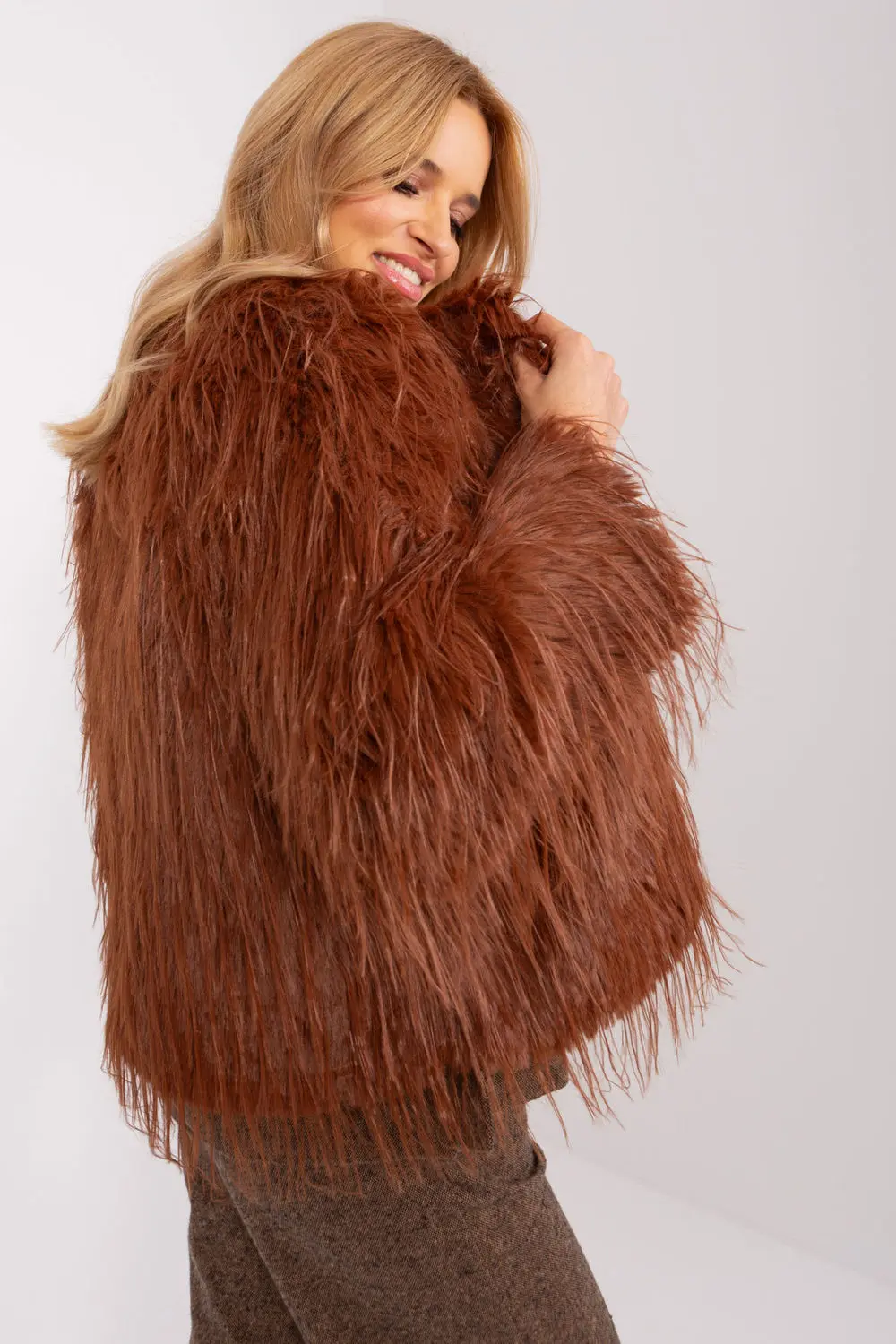 Veste en fausse fourrure orange – Image 2