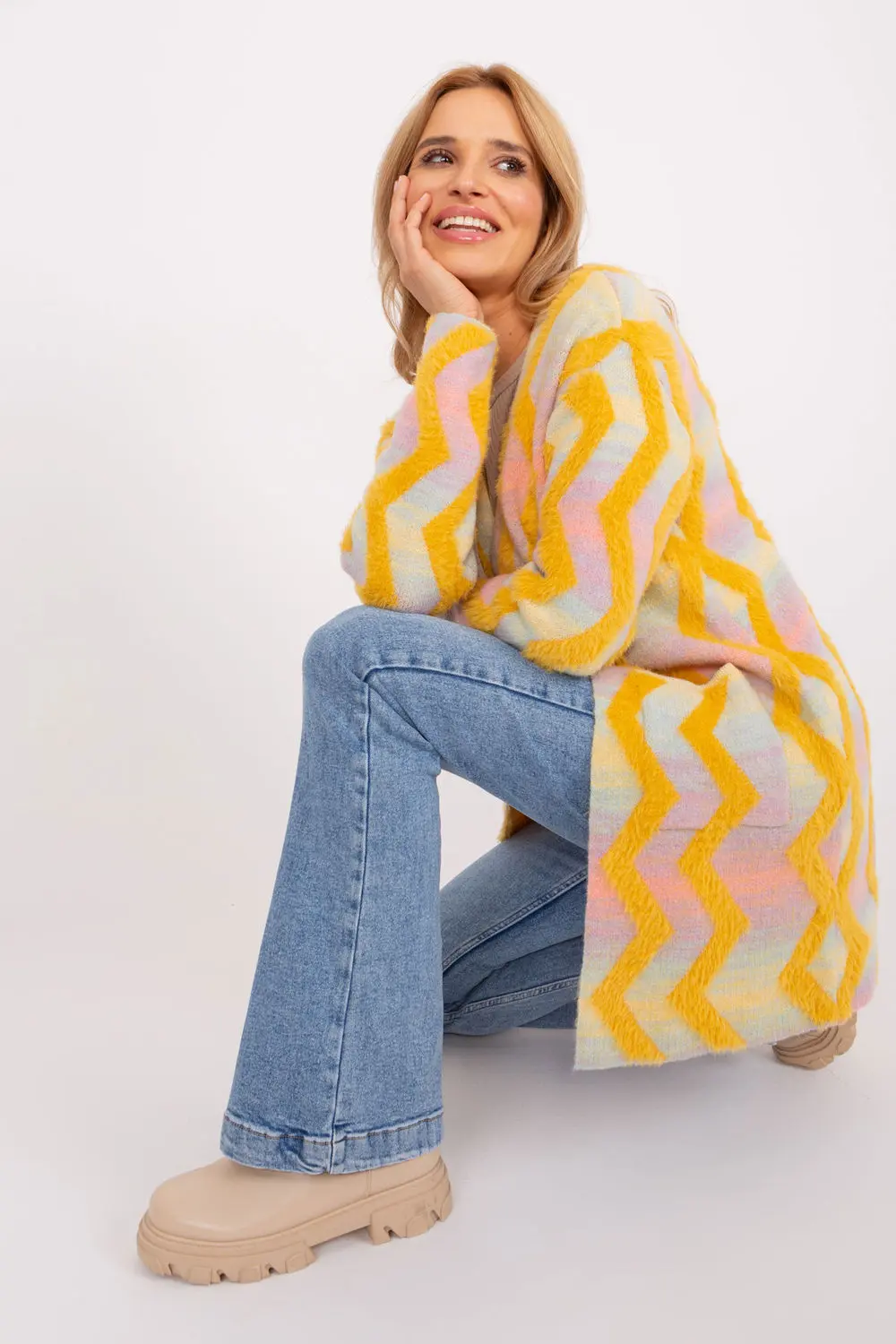 Cardigan jaune – Image 2