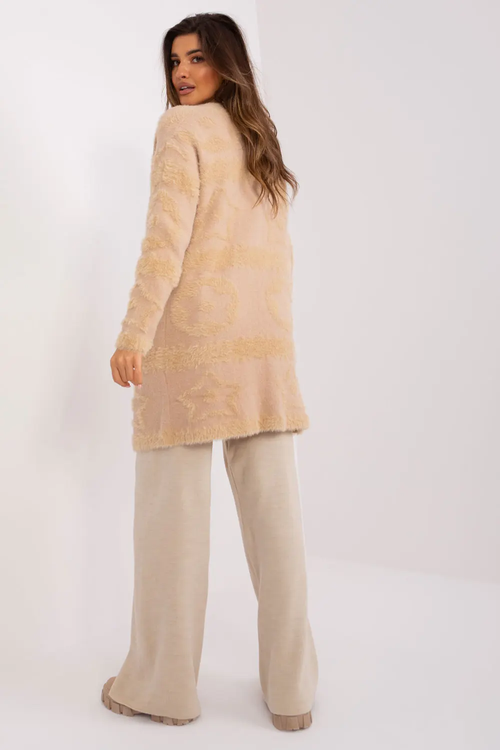 Cardigan oversize beige – Image 3