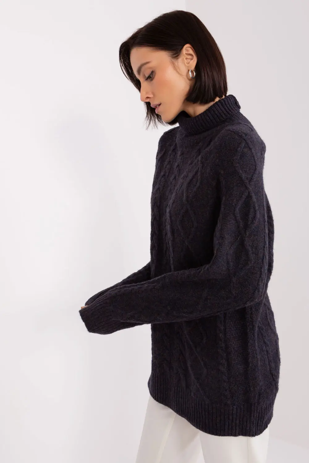 Col roulé noir – Image 2