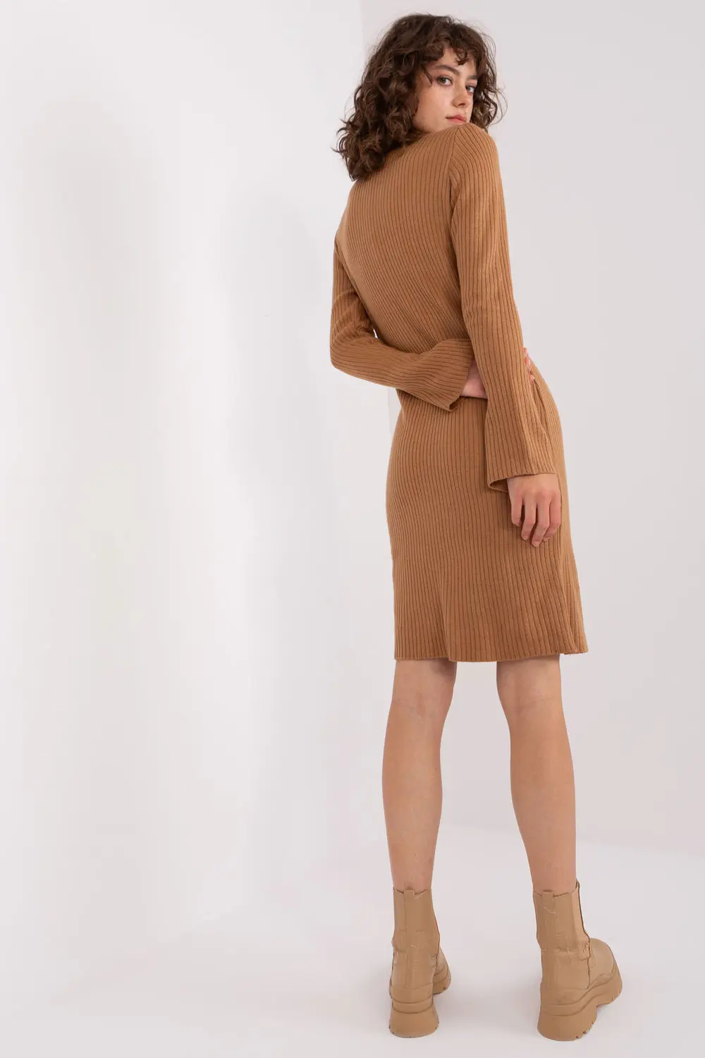 Robe midi brune à manches longues – Image 3