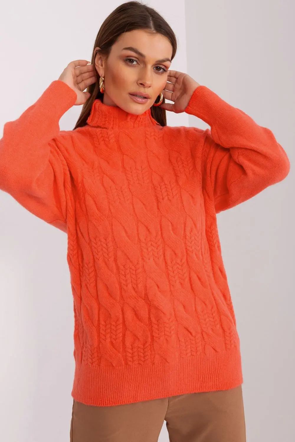 Col roulé orange