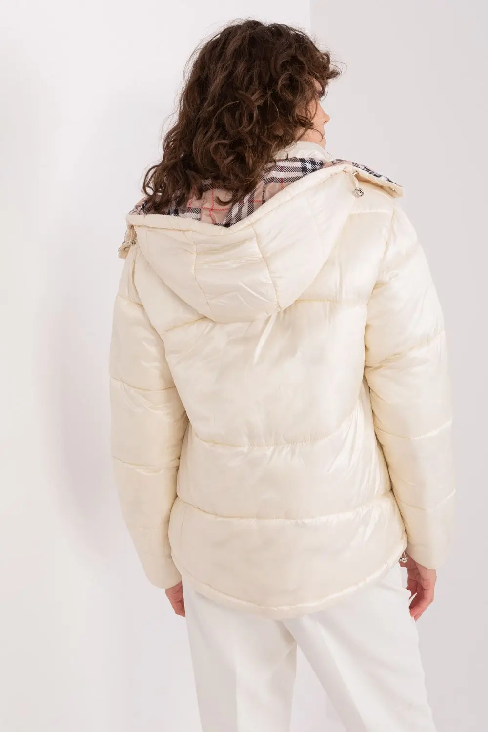 Veste beige à capuche – Image 3