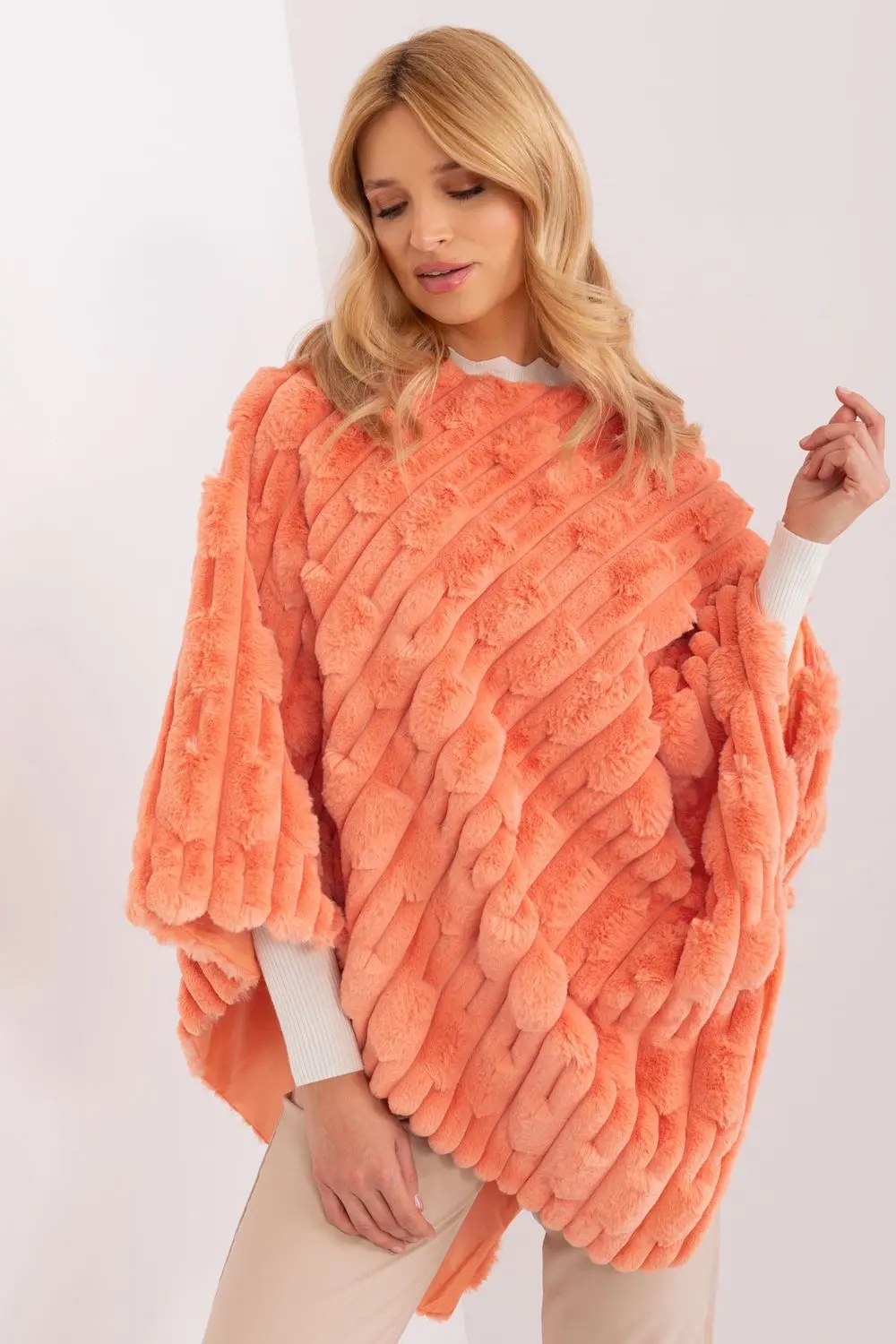Poncho orange