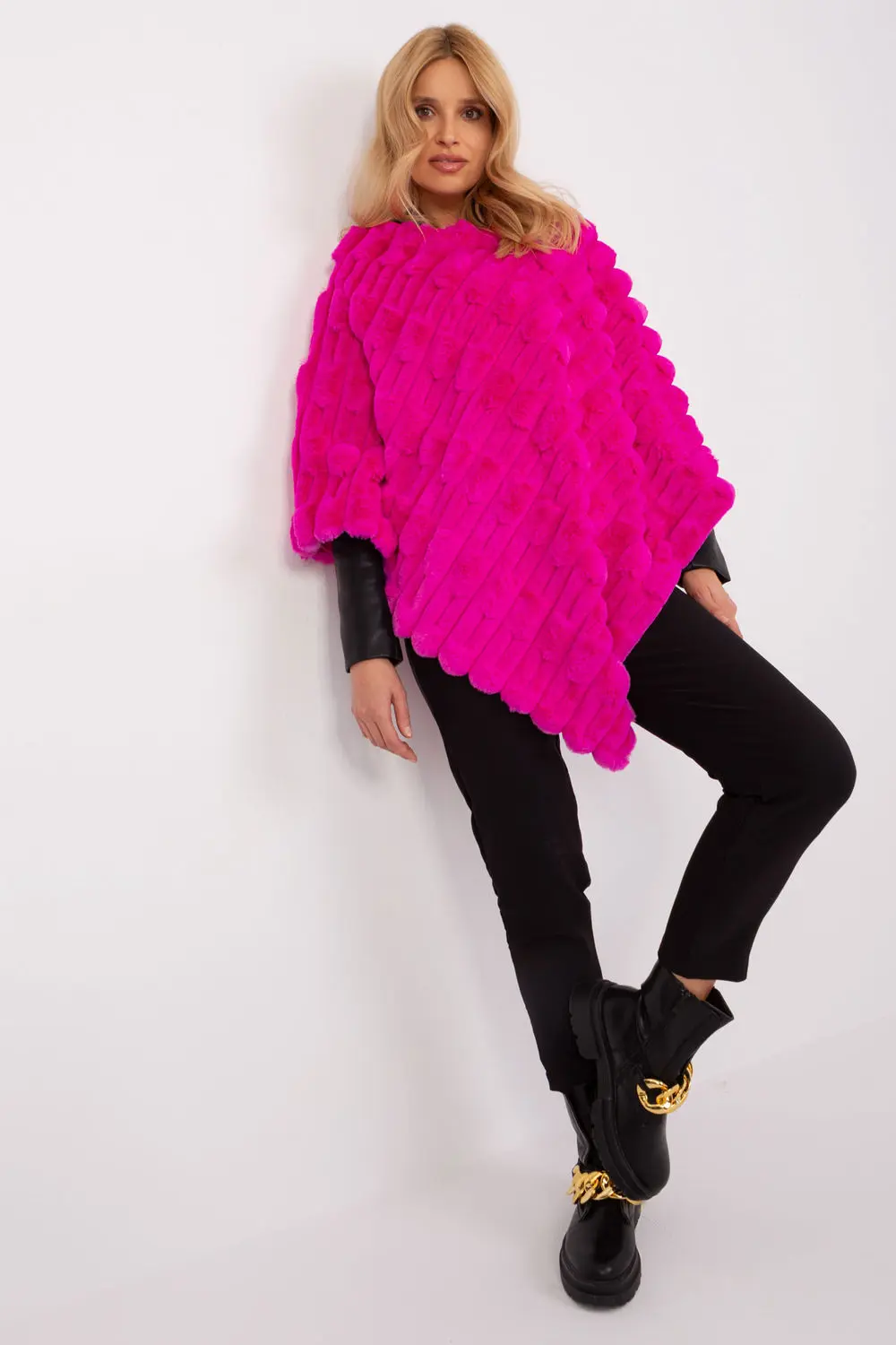 Poncho rose – Image 2