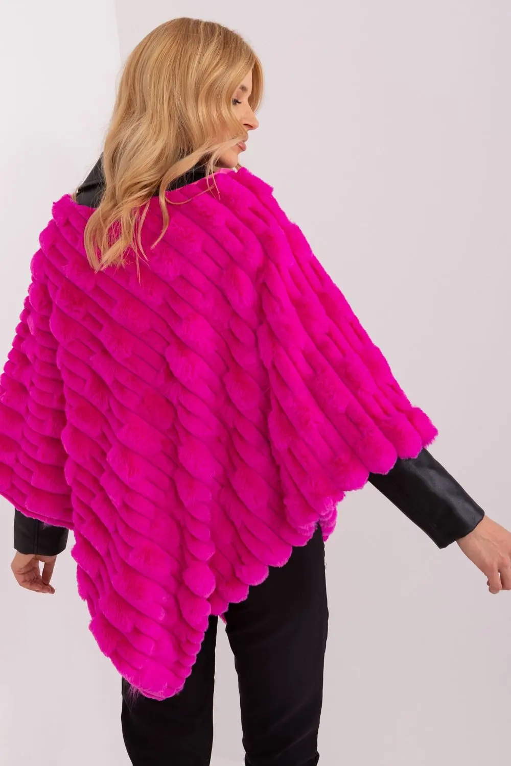 Poncho rose – Image 3