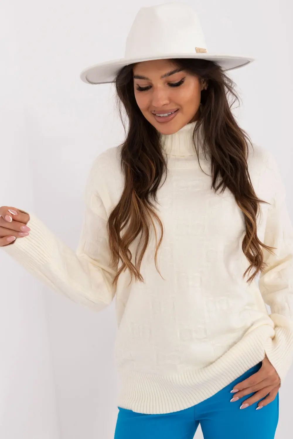 Col roulé beige