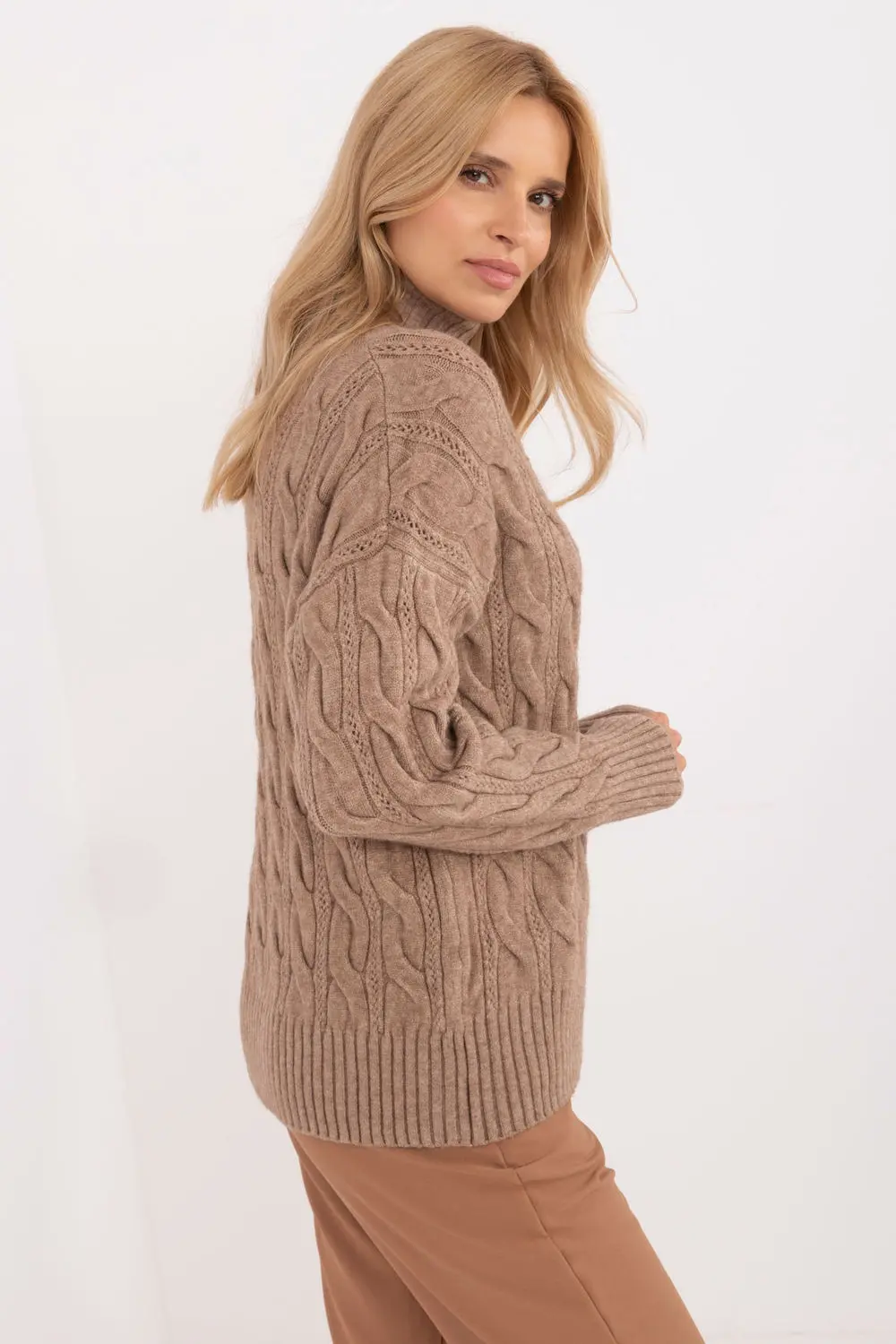 Col roulé beige – Image 2