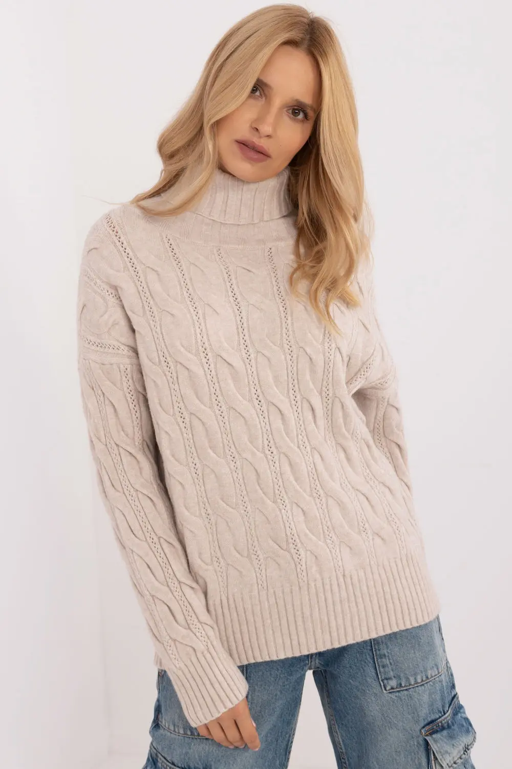 Col roulé beige