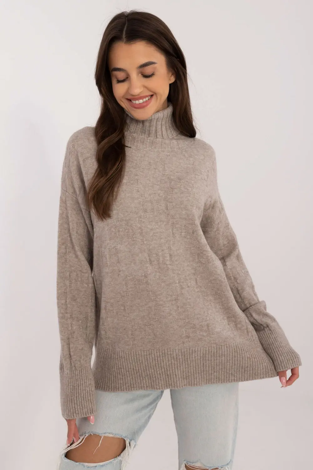 Col roulé beige