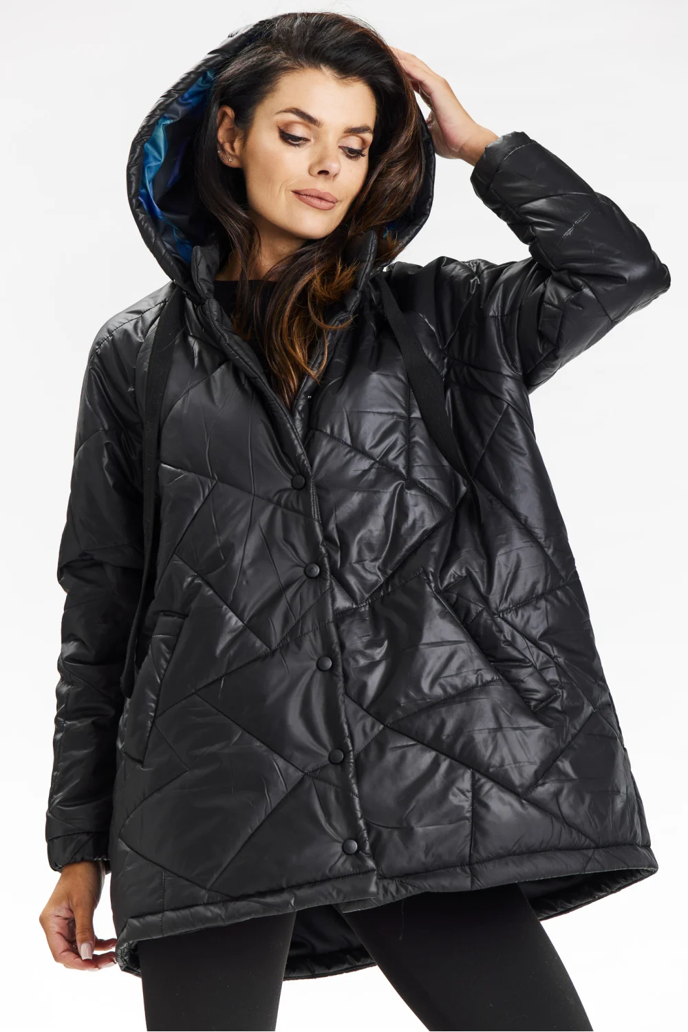 Veste noire à capuche