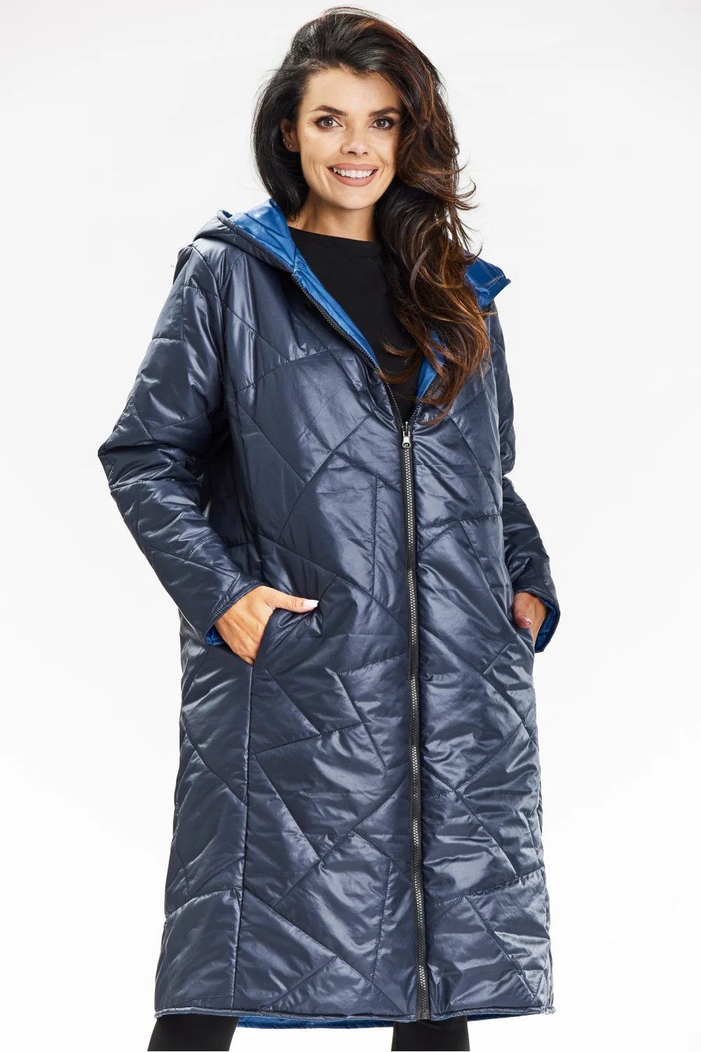 Manteau matelassé bleu marine à capuche