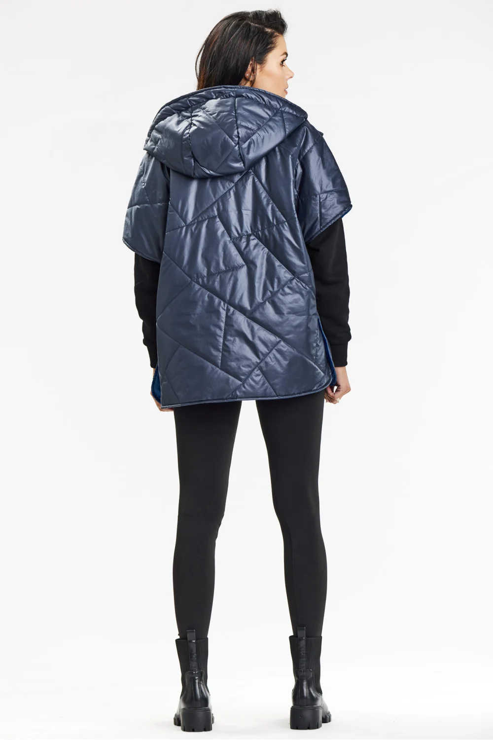 Gilet bleu marine à capuche – Image 3