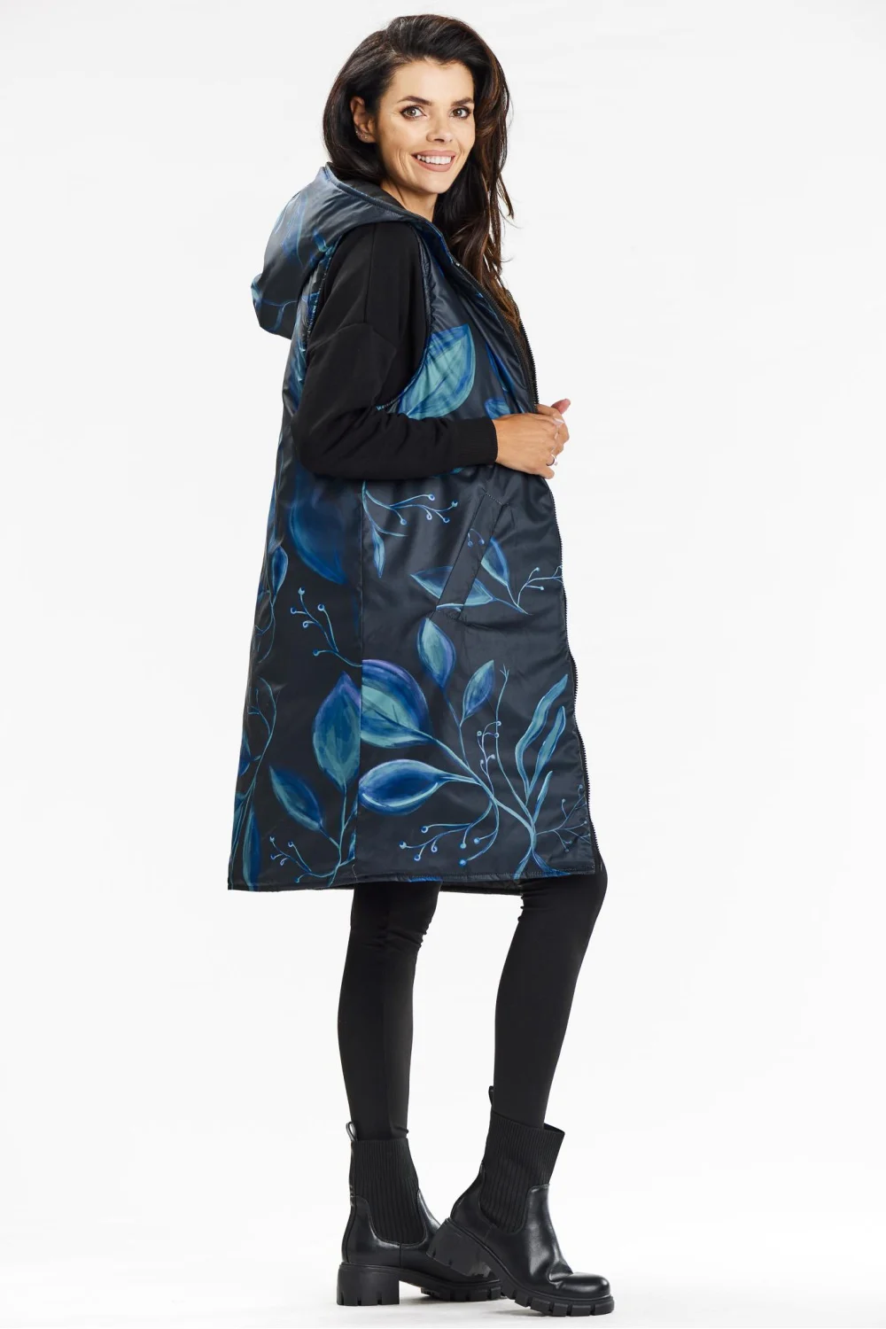 Gilet noir à capuche – Image 2